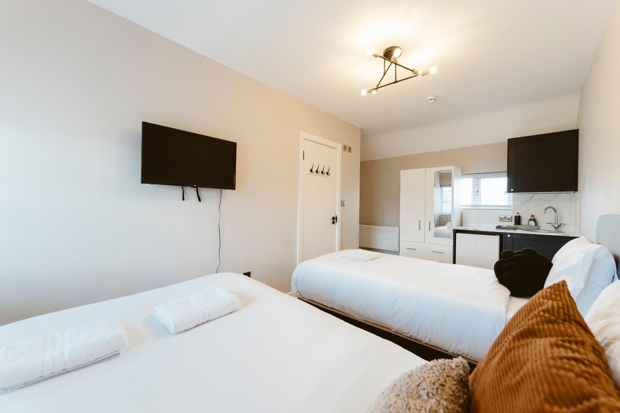 West Drayton Self Contained Studios Luaran gambar