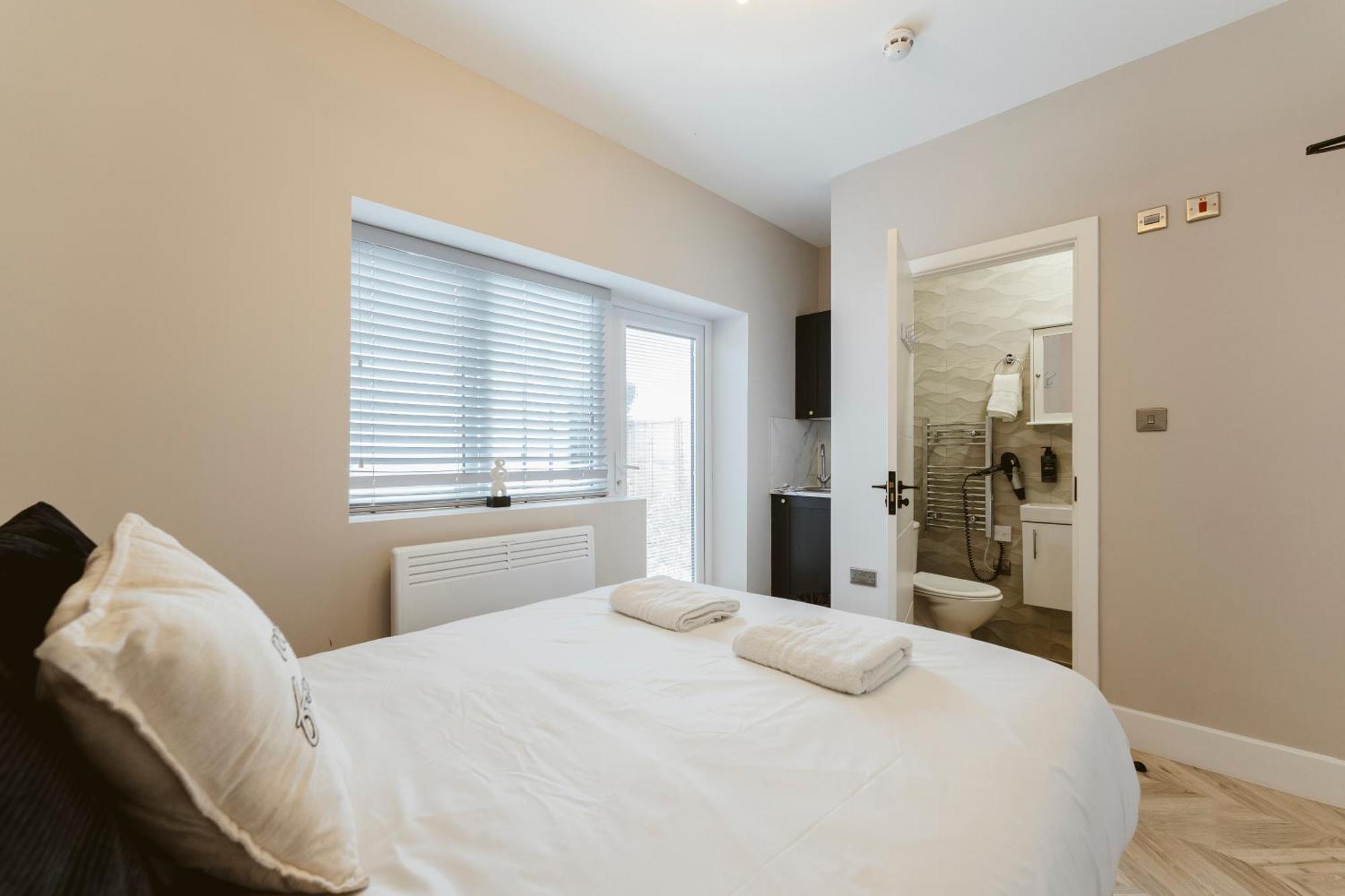 West Drayton Self Contained Studios Luaran gambar